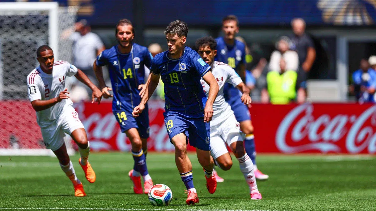 Bosna Hersek umutlarını son maça taşıdı: Katar'ı 3-1 mağlup etti
