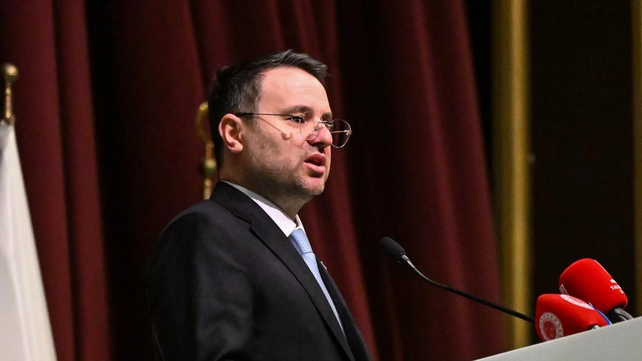 Bakan Gürlek'ten Avrupa Parlamentosu'na sert mesaj: "Türk yargısı üzerinde vesayet kurulamaz"
