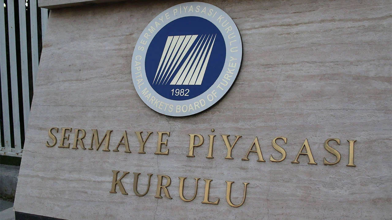 SPK'den 2 kişiye geçici işlem yasağı