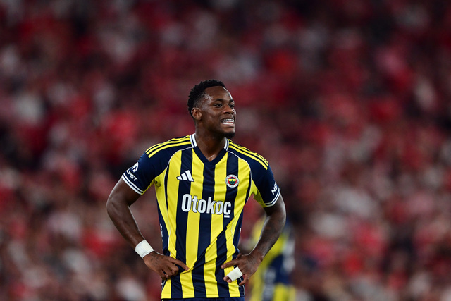 Jhon Duran, Galatasaray'dan haber bekliyor!