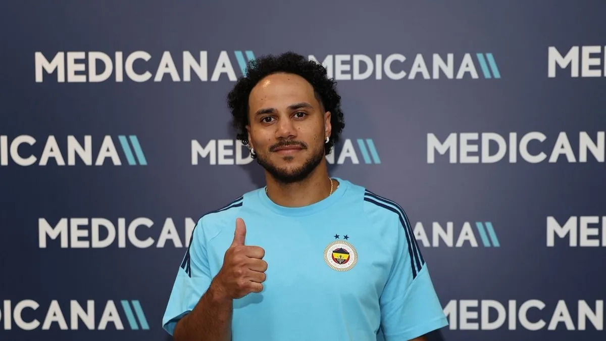 Fenerbahçe’nin yeni transferi Shane Larkin sağlık kontrolünden geçti