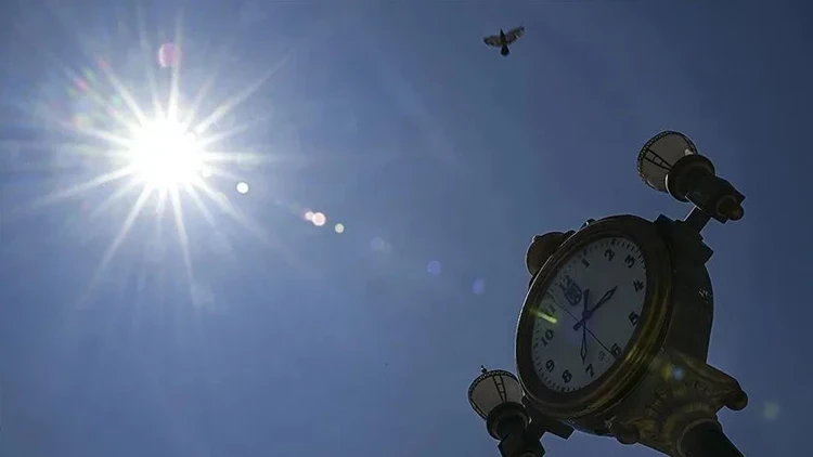 Meteoroloji uyardı: Sıcaklıklar yarından itibaren mevsim normallerinin altına iniyor