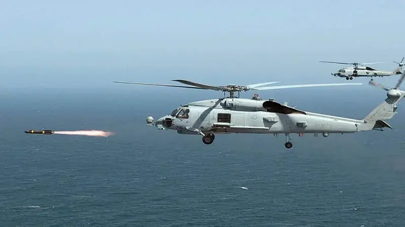 ABD helikopteri Umman Denizi'ne acil iniş yaptı: 1 kişi kayıp