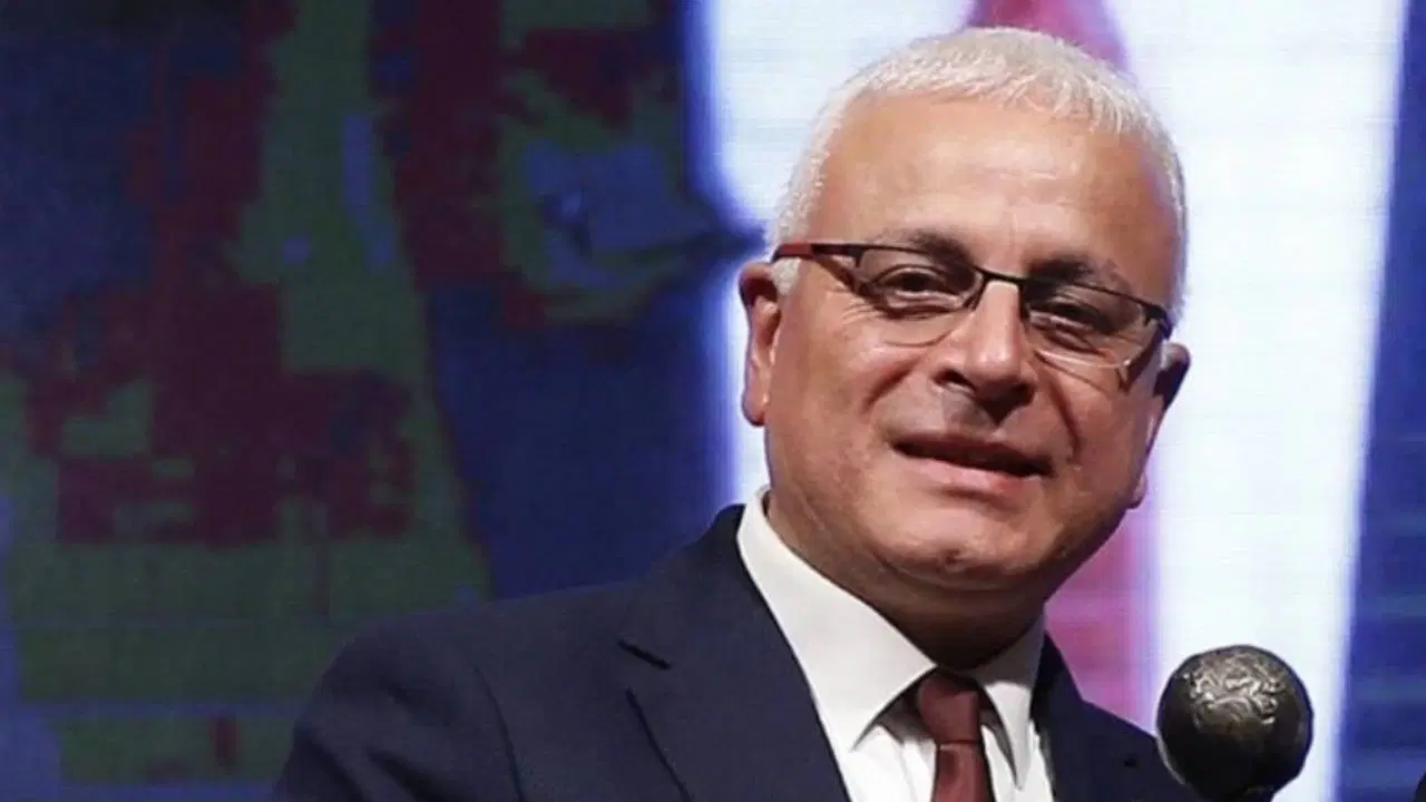 Merdan Yanardağ'dan yeni parti önerileri: 'Şaşırtıcı bir patlama yapacak'